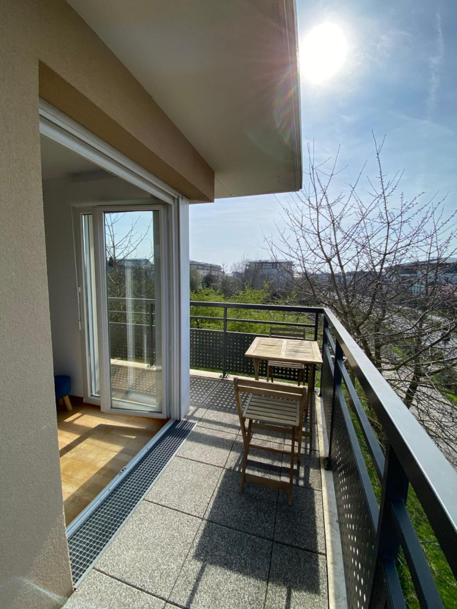 Charmant Appartement 3 Pieces Proche Rer & Disney Montévrain Eksteriør bilde